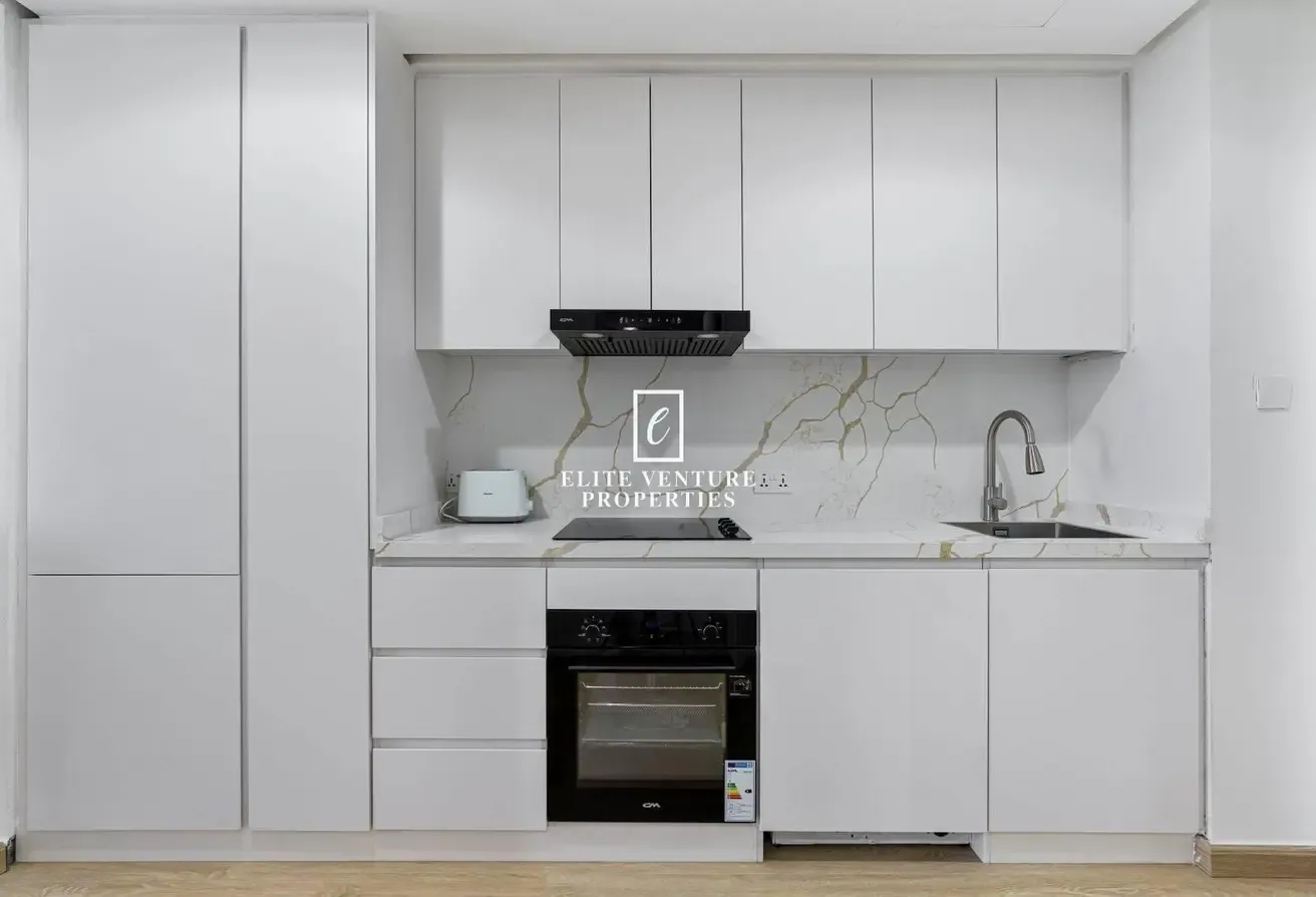 FULLY FURNISHED | HIGH FLOOR | SPACIOUS LAYOUT