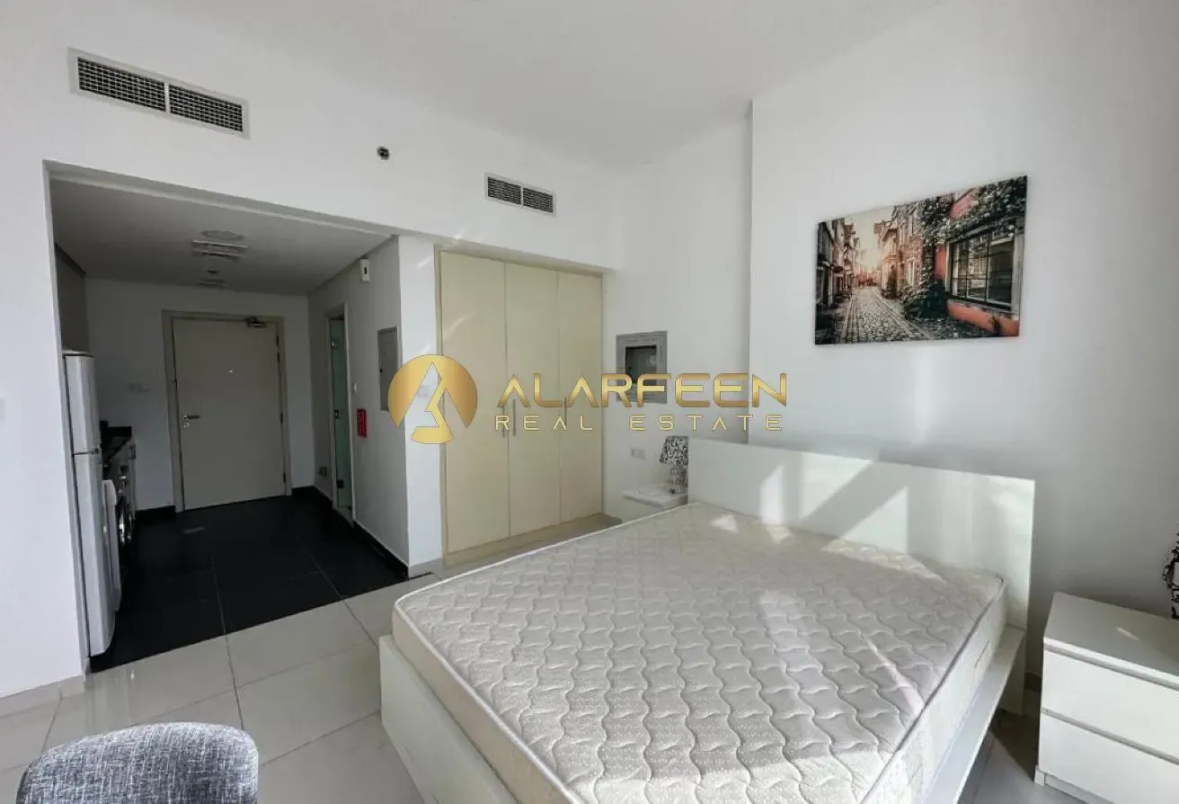 Elegant Studio | Great Amenities | Furnished