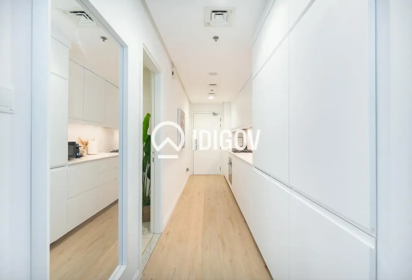 Skyline Living | Modern Studio | Serene Golf Views
