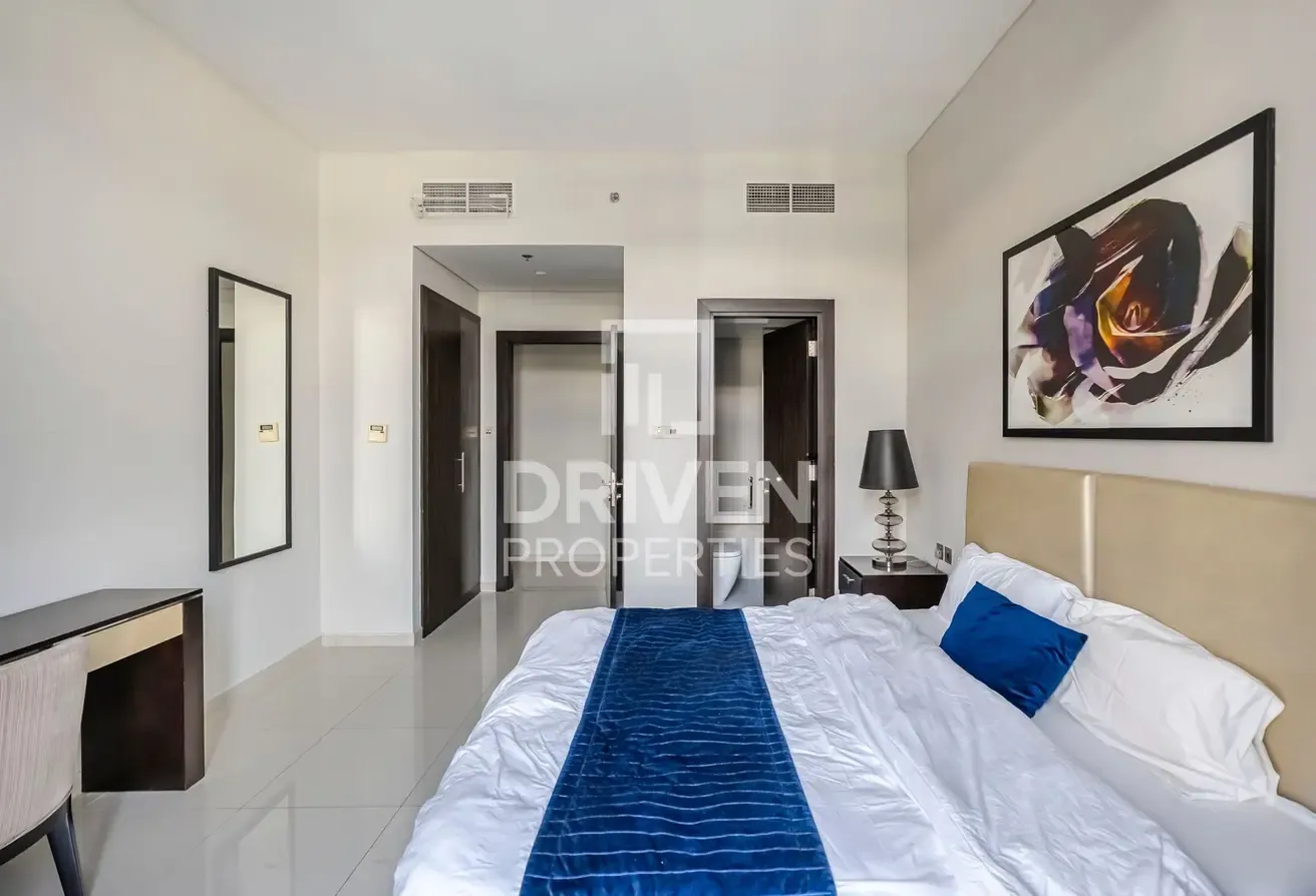 Spacious with Maids Room | Golf Course View