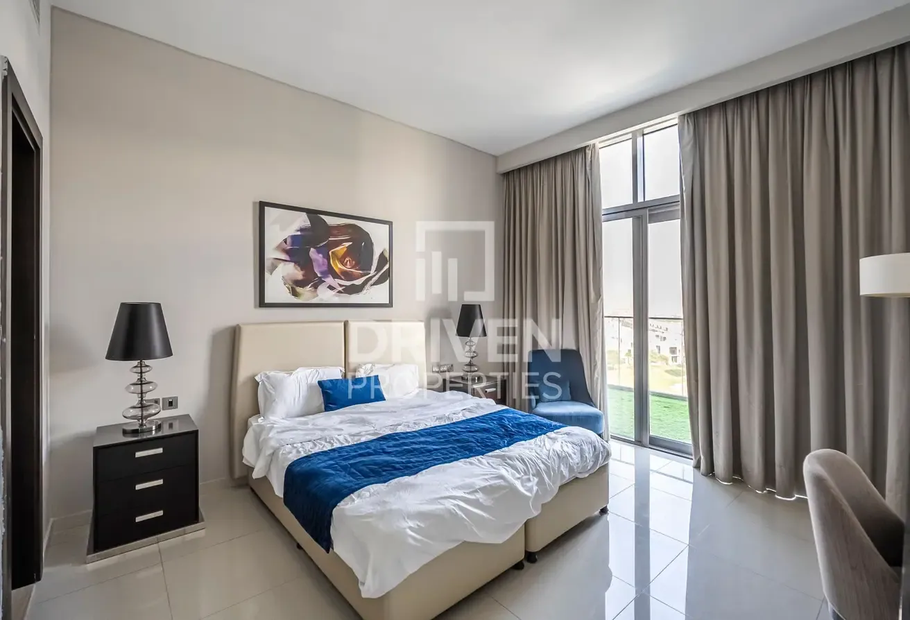 Spacious with Maids Room | Golf Course View