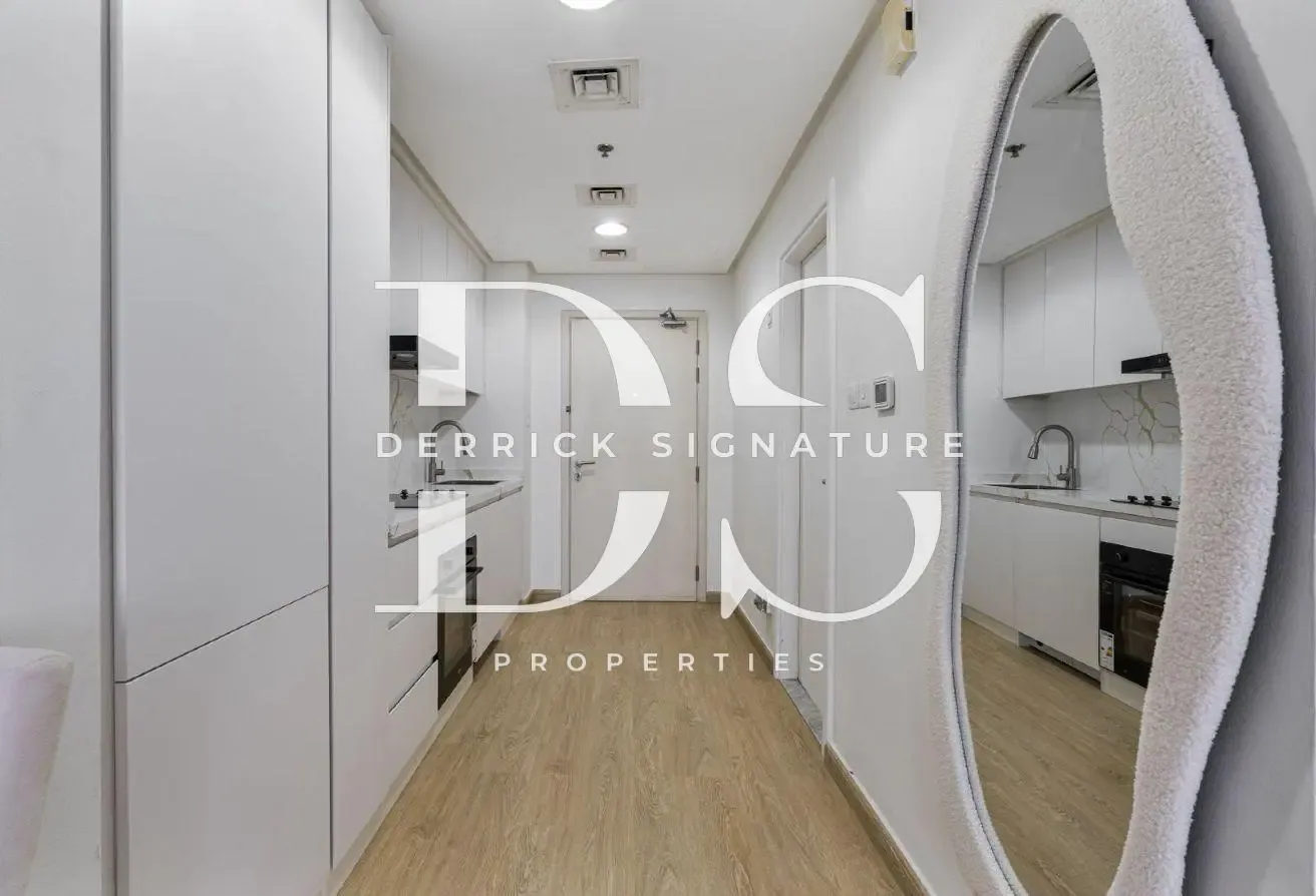 Upgraded Studio | Spacious Balcony | Golf Panorama