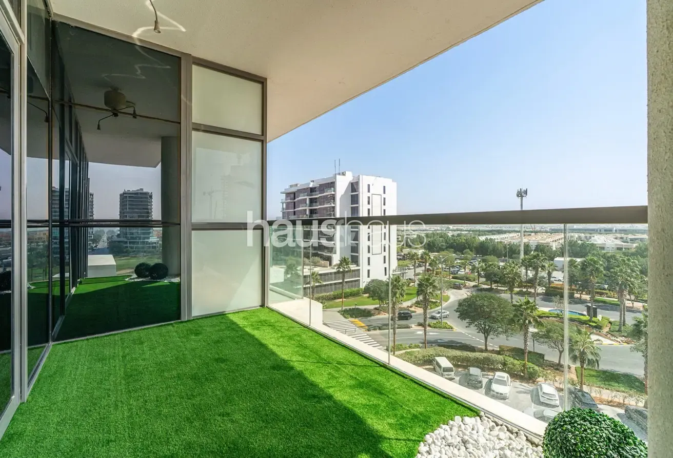 Newly Refurbished | Fully Furnished | Vacant