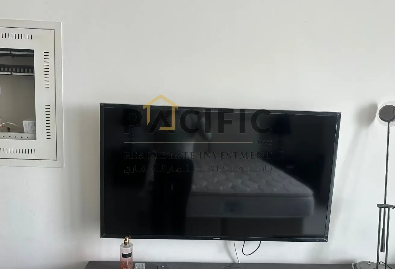 6 Cheque | Prime Location | Rent | Fully Furnished
