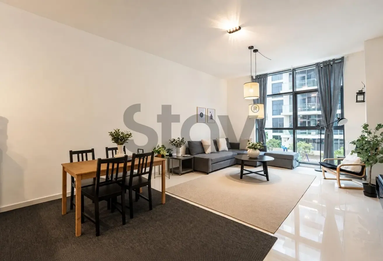 Vacant | Fully Furnished | Golf and Pool View