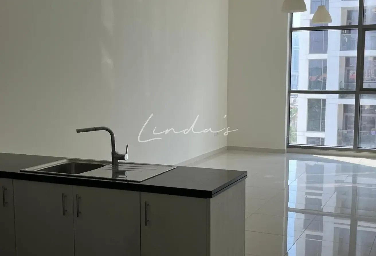 Boulevard View | High Floor | Unfurnished