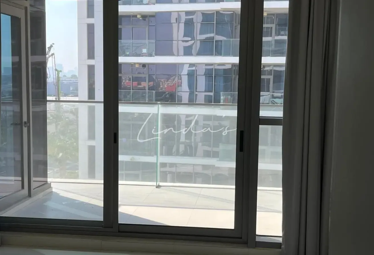 Boulevard View | High Floor | Unfurnished