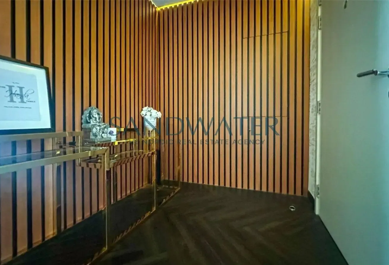 Golf View | Upgraded | Furnished | Vacant