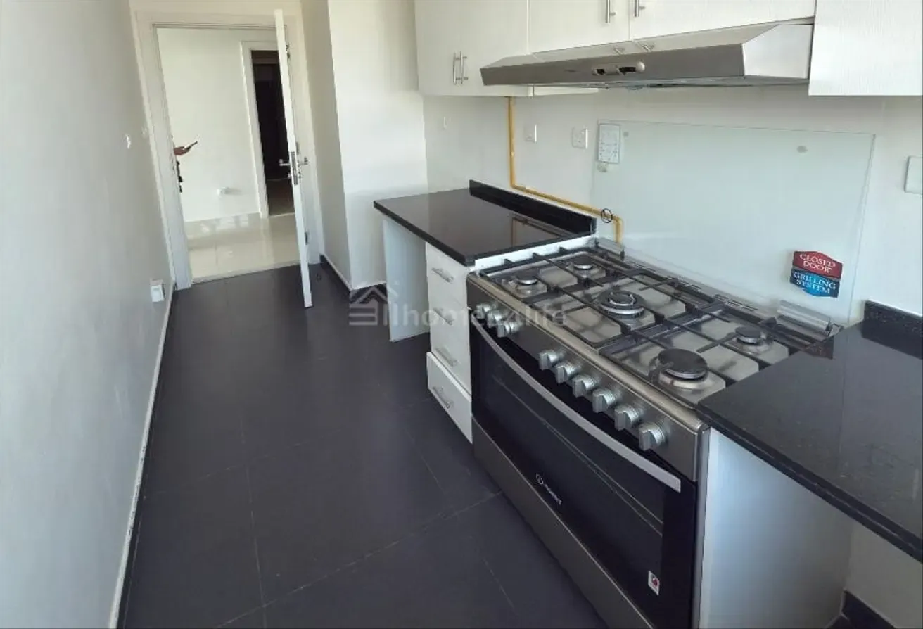 Golf Community Living | Prime Location | 3 Bedroom
