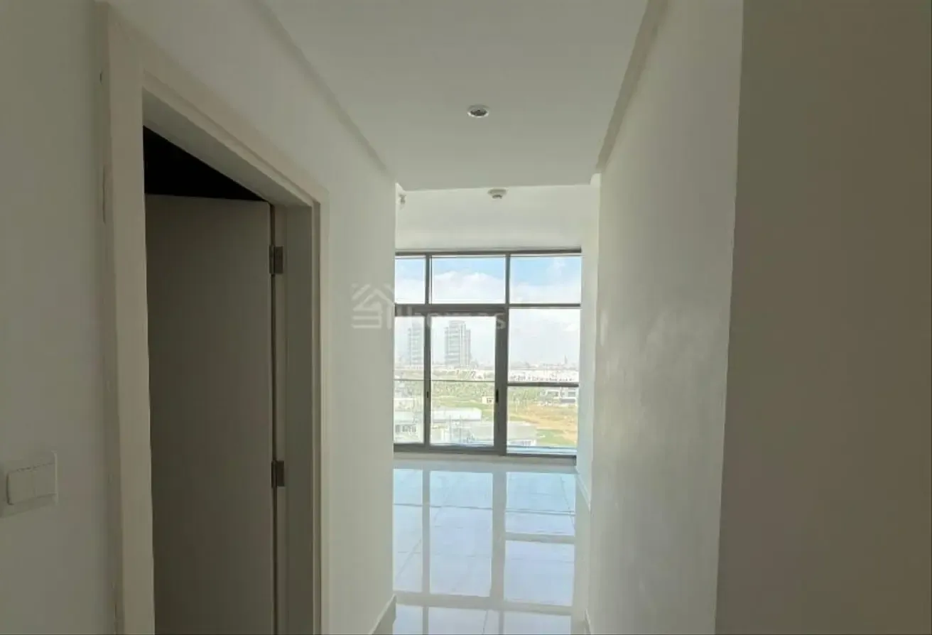 Golf Community Living | Prime Location | 3 Bedroom