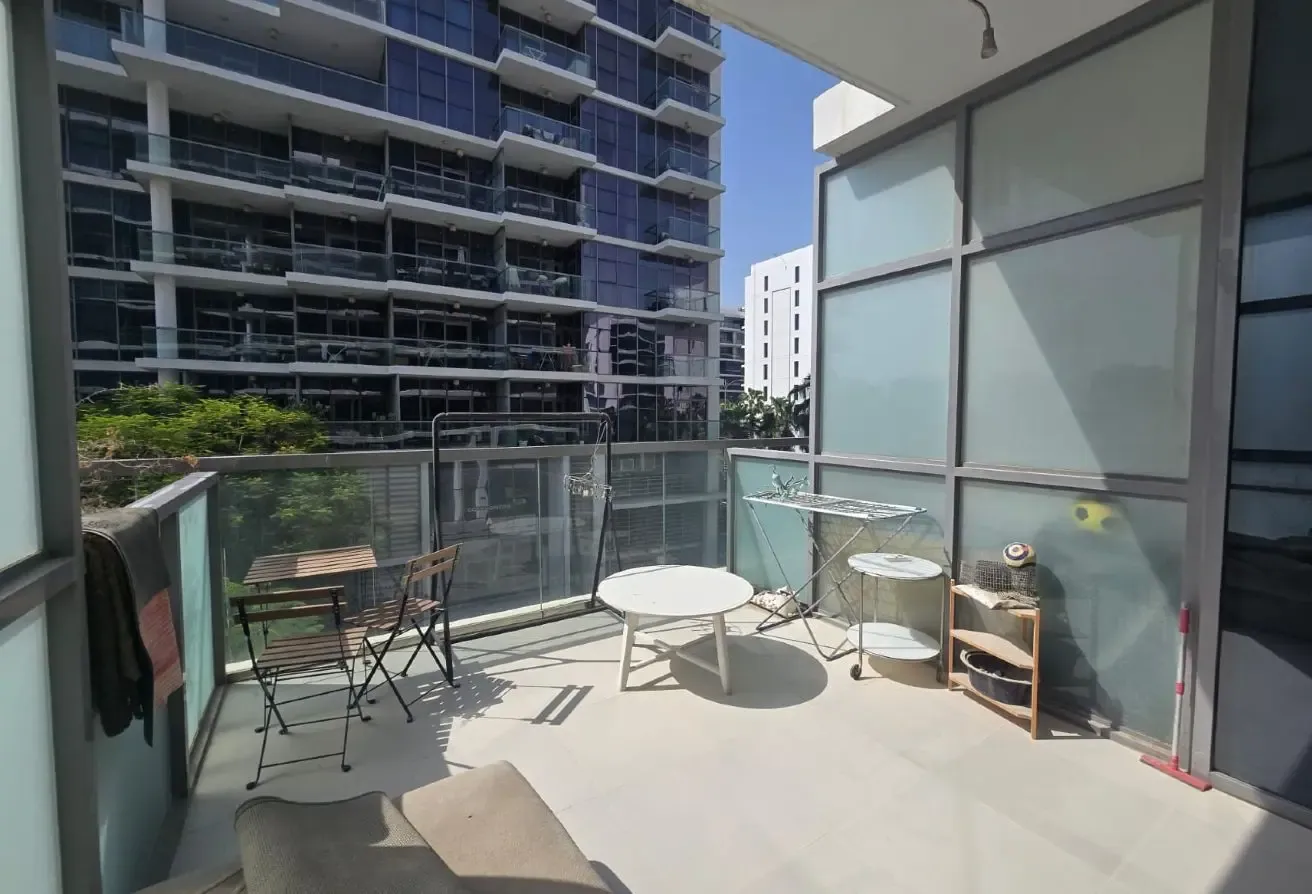 Luxurious Lifestyle| Spacious Studio| Vast Terrace