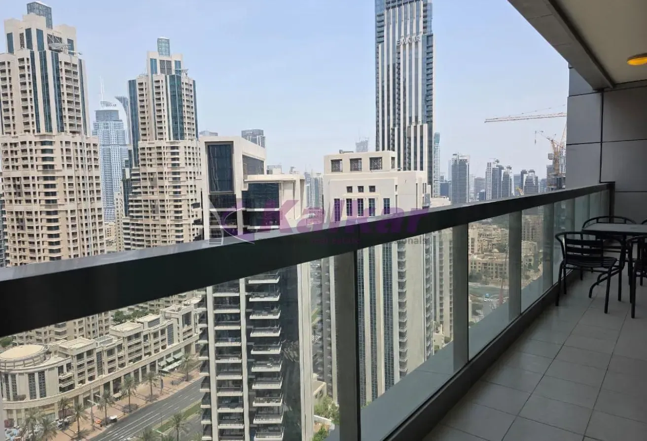 Spacious 2 B/R | Fully Furnished / Higher floor