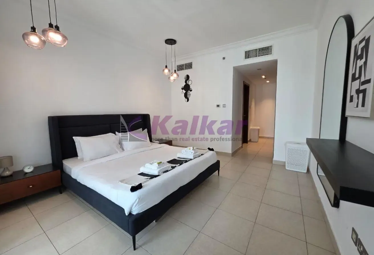 Spacious 2 B/R | Fully Furnished / Higher floor