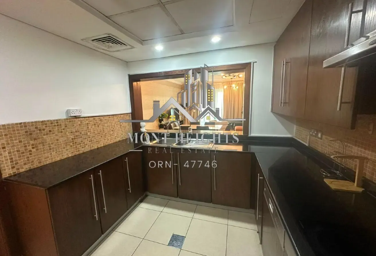 Premium Downtown Living at 8 Boulevard Walk