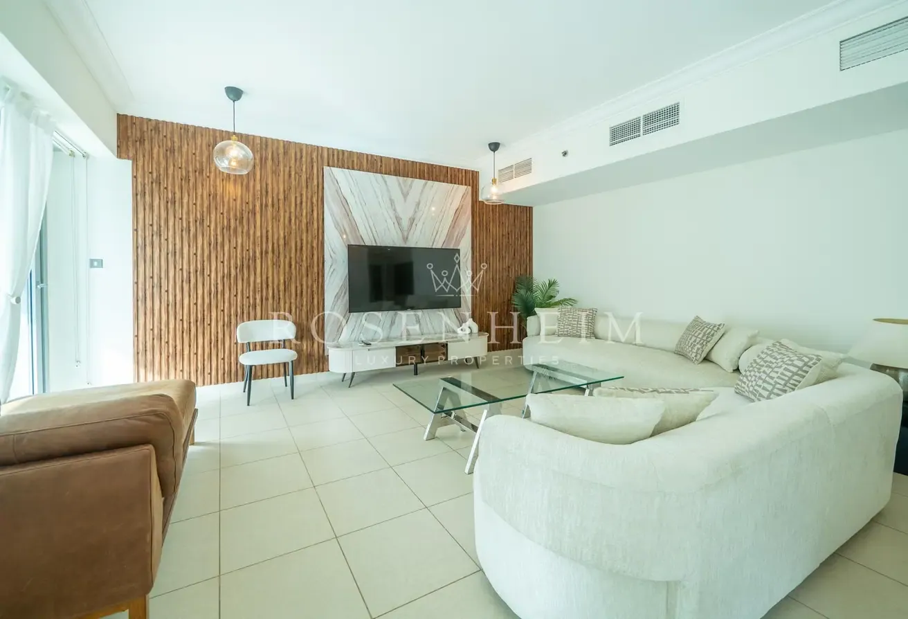Modern Finishing | Large  Layout | Fully Furnished