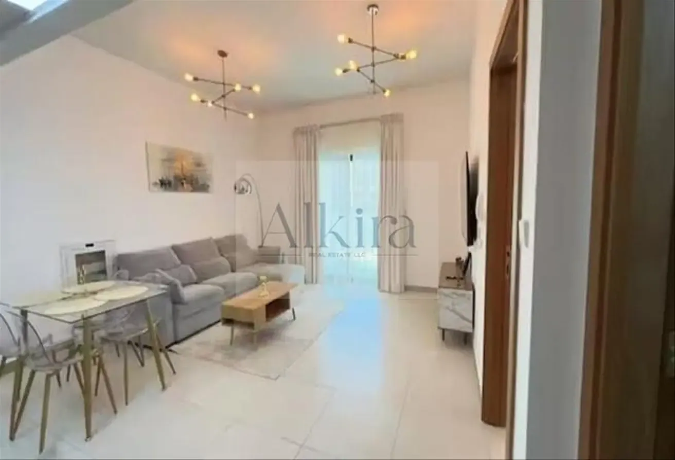 FULLY FURNISHED | VACANT | MODERN 1BR