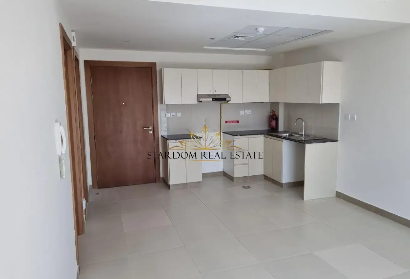 1 BR Apartment with Landmark View in Silicon Oasis