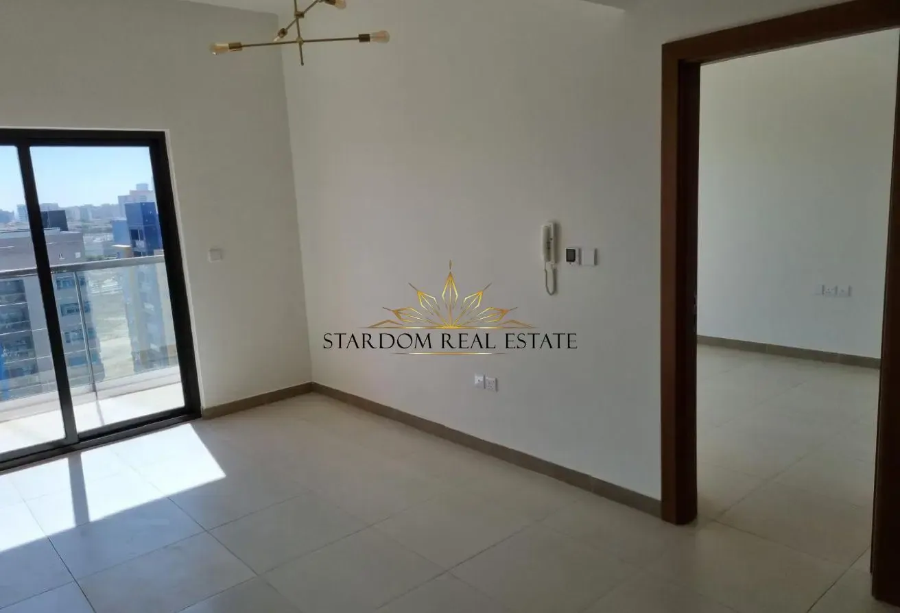 1 BR Apartment with Landmark View in Silicon Oasis