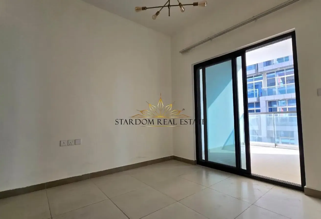 2 BR Apartment in Dubai Silicon Oasis