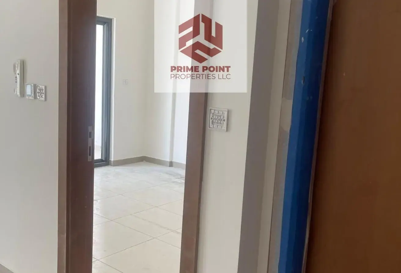 Exclusive 1bhk| Available from End June