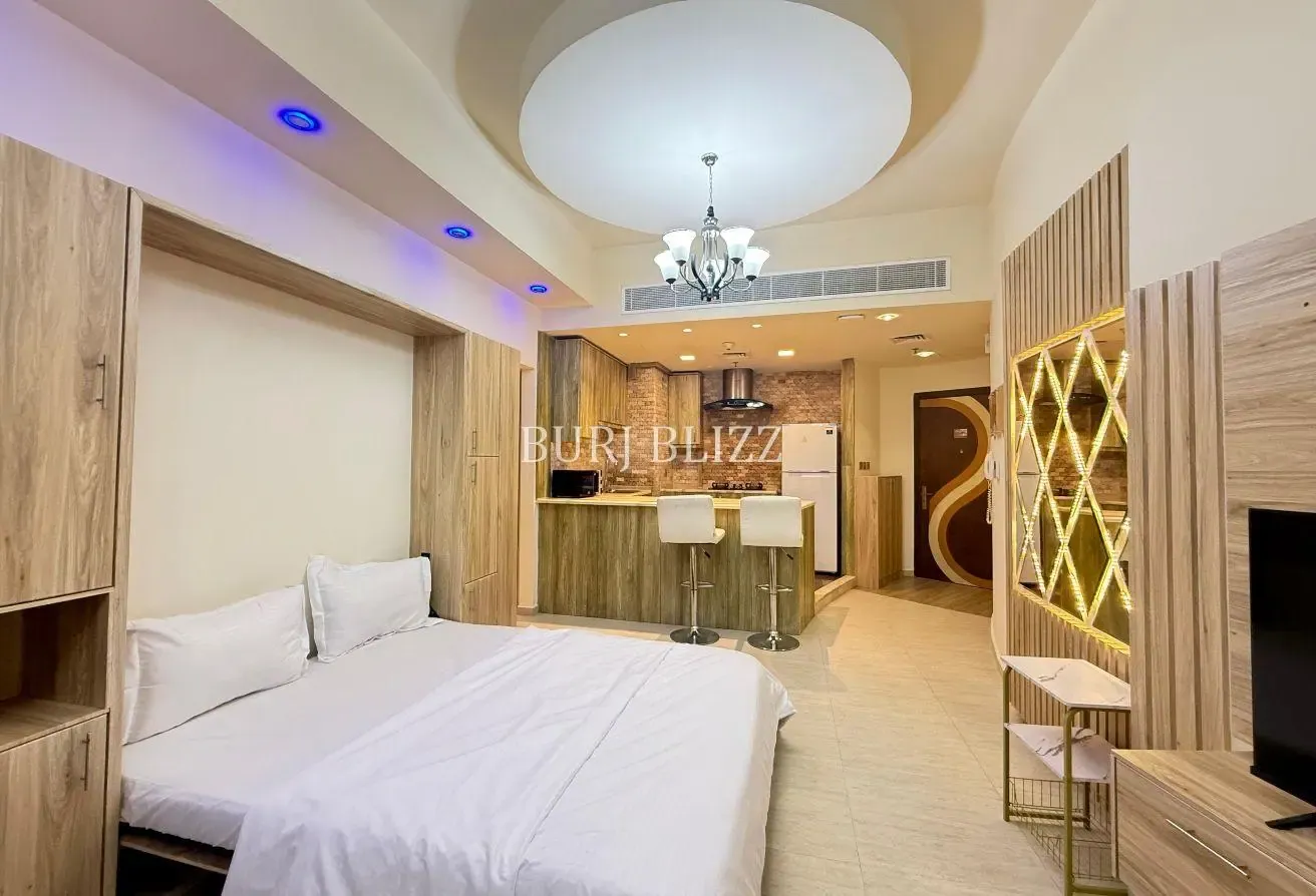 Premium 1BR | Smart Layout | Bright Interiors