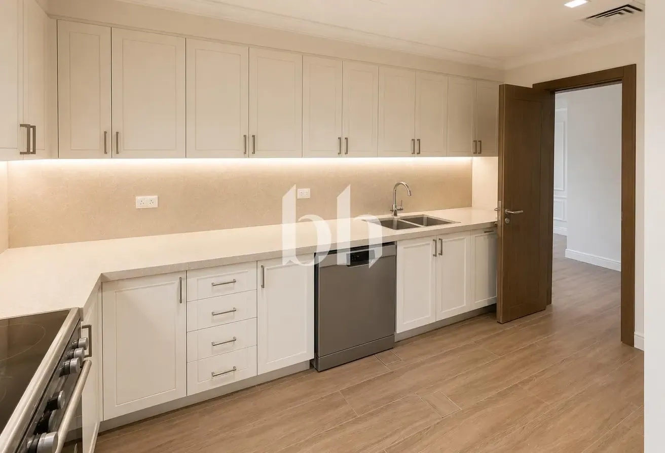 Single Row | Water View | Maids Room