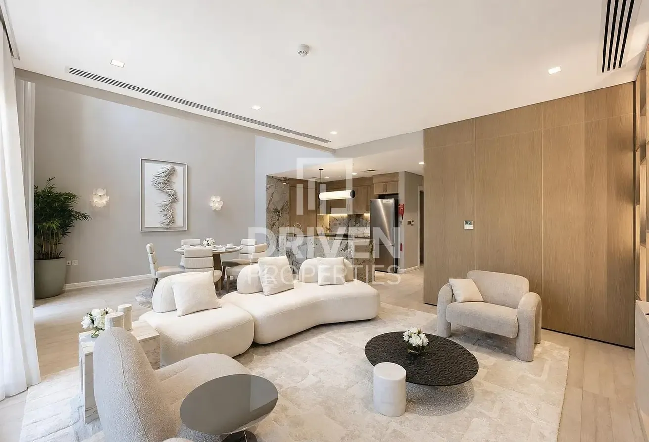 Exclusive | Upgraded and Fully Furnished