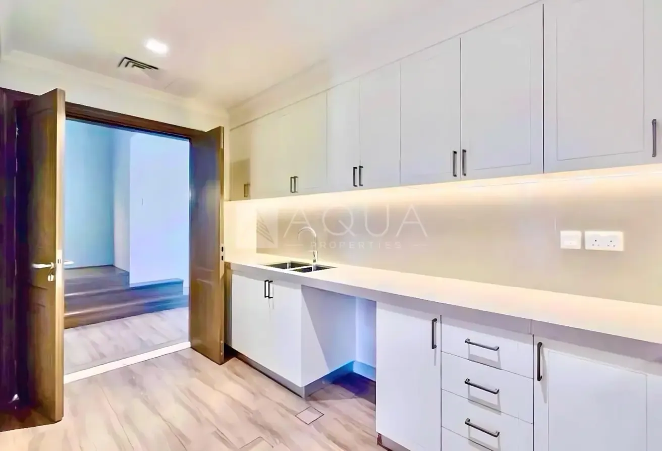 Luxury Seaside Living | Stunning 4BR Townhouse