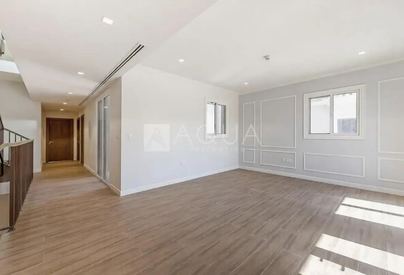 EXCLUSIVE WATERFRONT TH  | BRAND NEW | MOVE IN READY