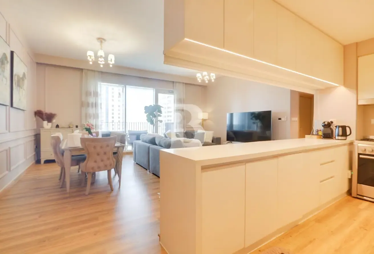 Burj Sea View | Fully Furnished | Mid Floor