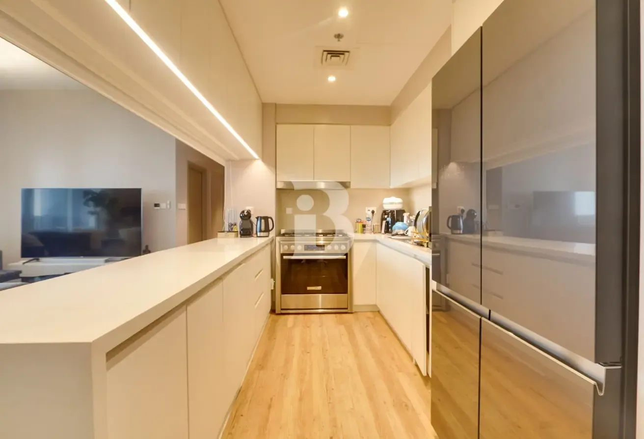 Burj Sea View | Fully Furnished | Mid Floor