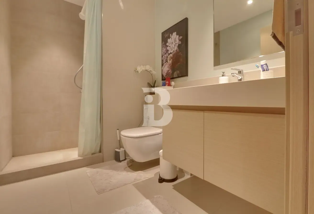 Burj Sea View | Fully Furnished | Mid Floor