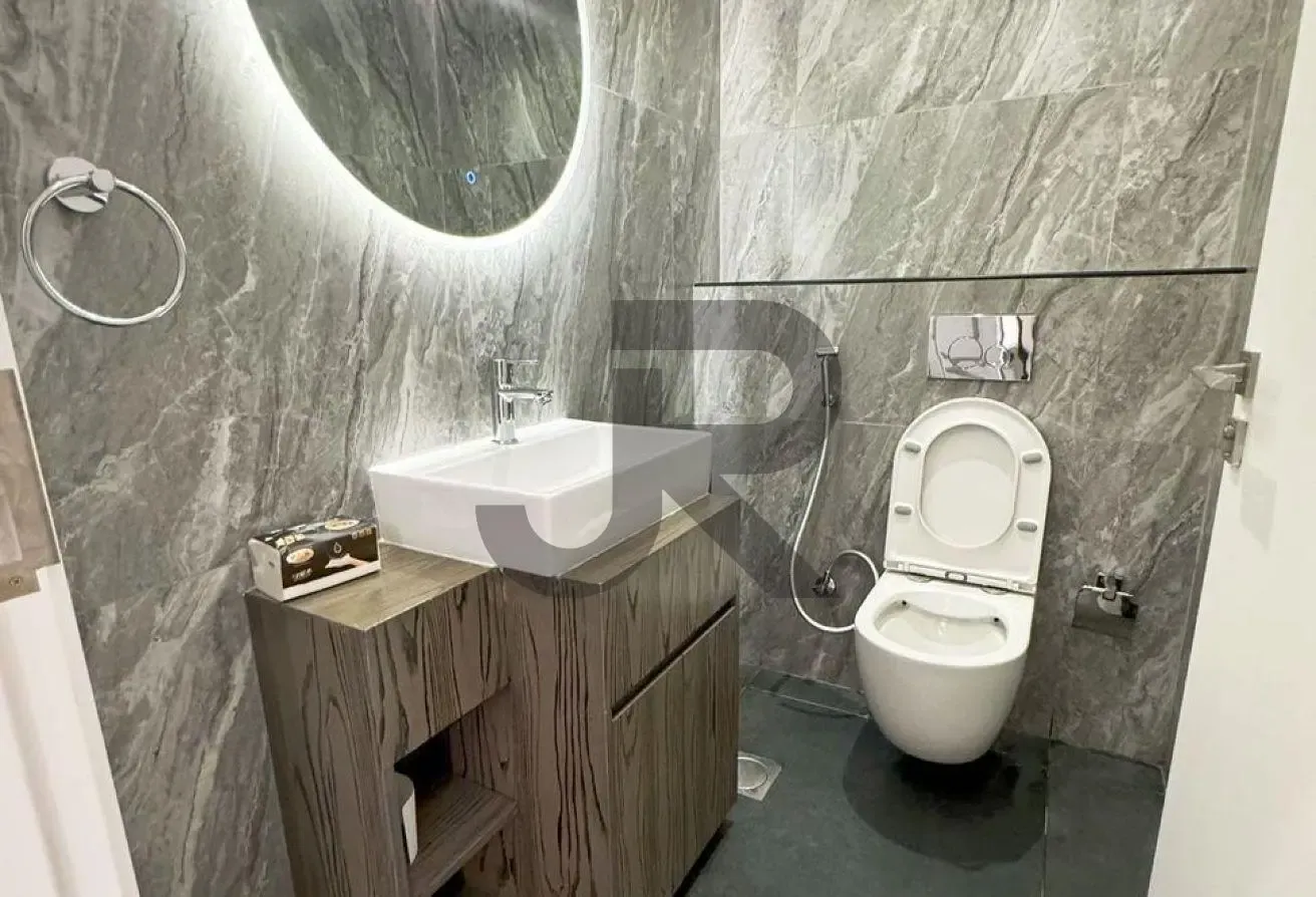 Luxurious Living | Genuine Listing | Upgraded