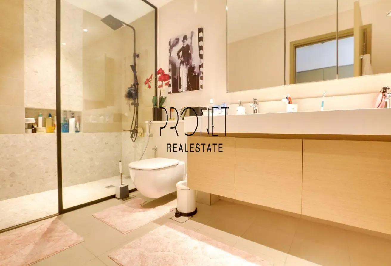 Burj View  | 2 Parking Spaces | Negotiable