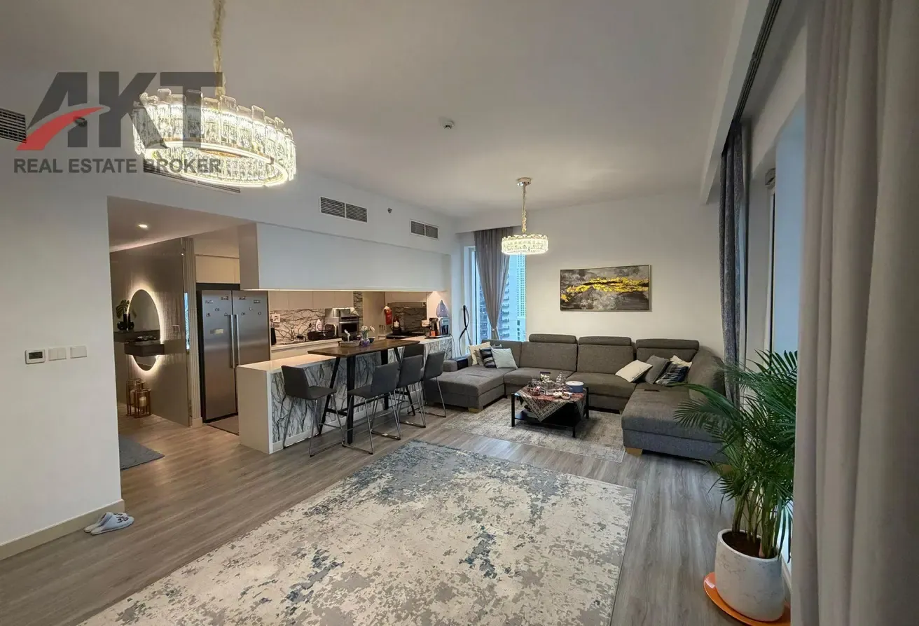 3 BED+ MAID/FURNISHED/CREEK VIEW/ VACANT AND READY