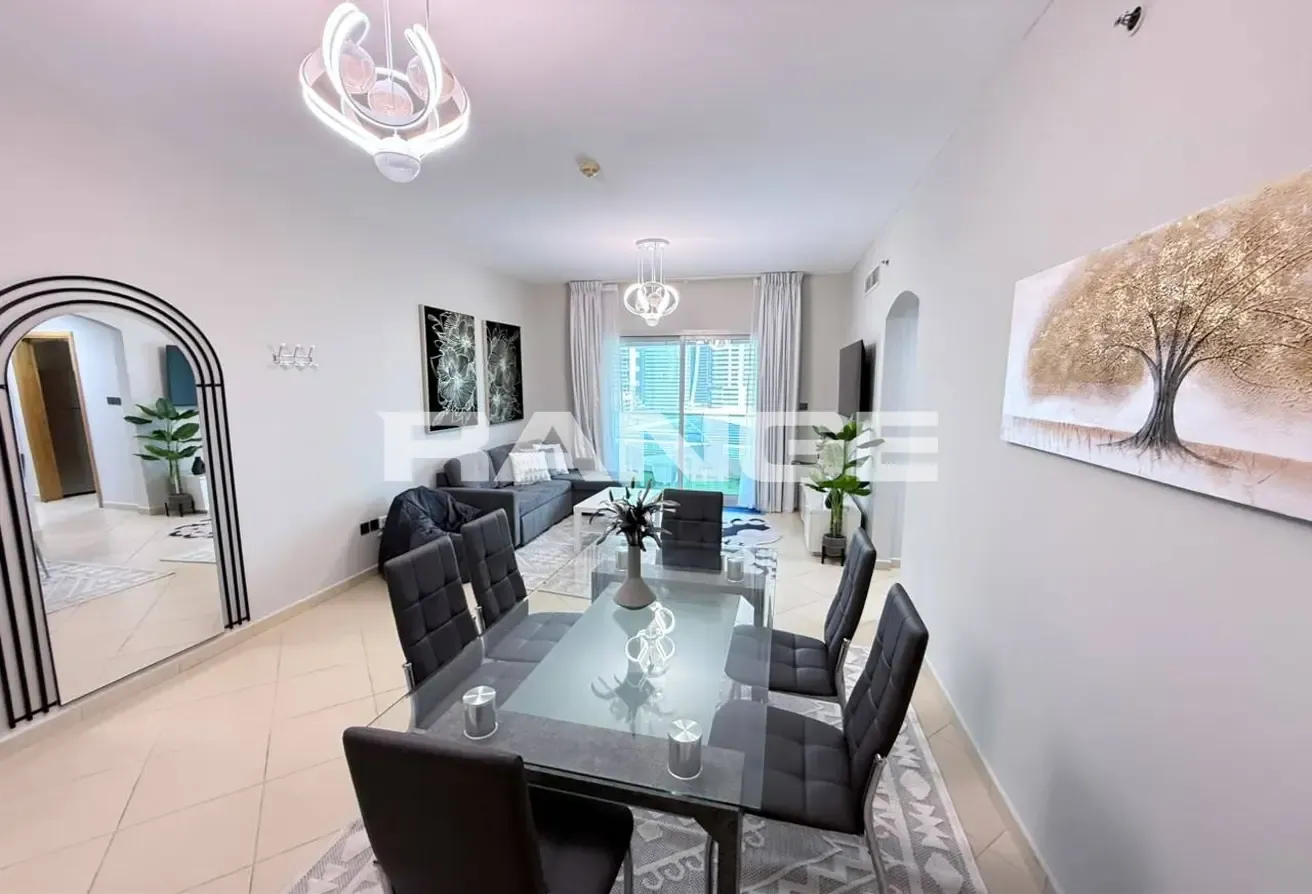 Furnished| Marina View | Upgraded | Vacant