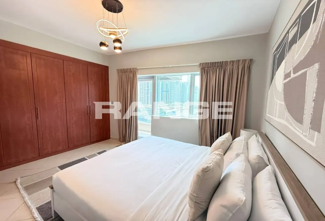 Furnished| Marina View | Upgraded | Vacant