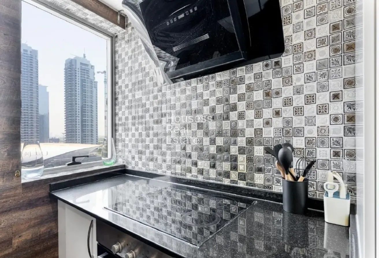 Fully Furnished|Sheikh Zayed View|Modern Furnishes