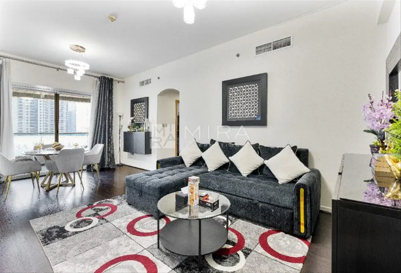 2BR Apartment | Marina Diamonds 5