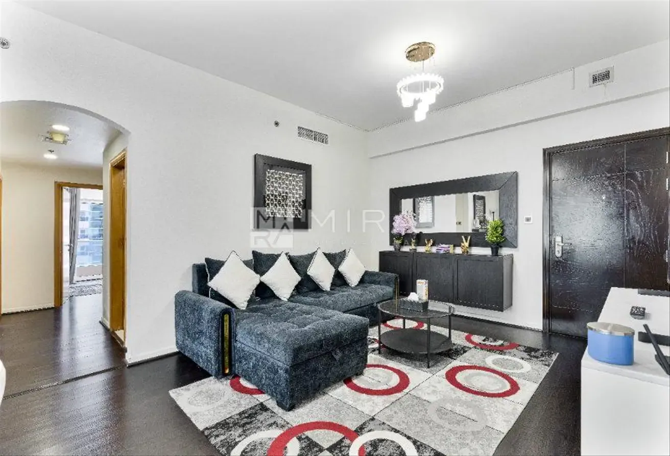 2BR Apartment | Marina Diamonds 5