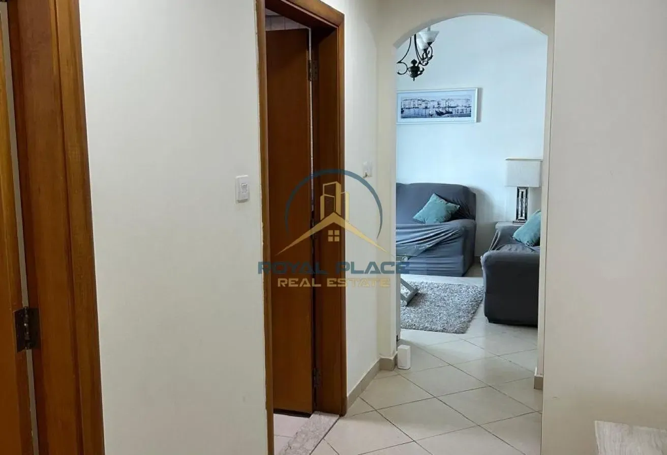 FULLY FURNISHED | VACCANT | NEXT TO METRO