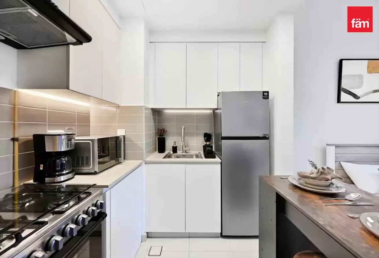 Prime Location | Modern Spacious Fursnished Studio