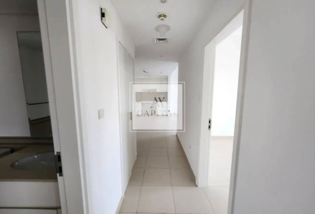 Vacant | Unfurnished | Sunset View | 4 Cheques