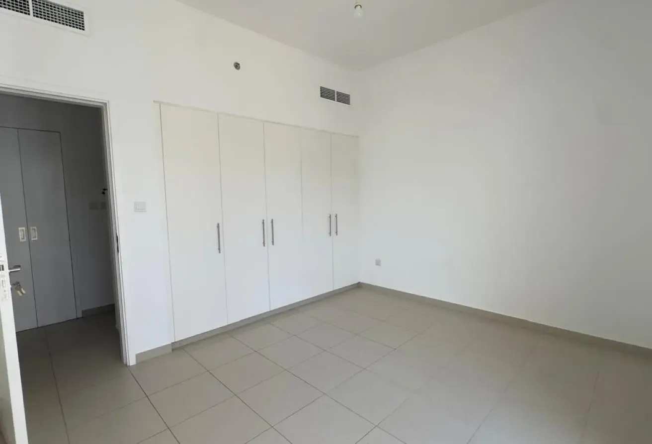 1 Bedroom | Pool View | Bright & Spacious | Ready