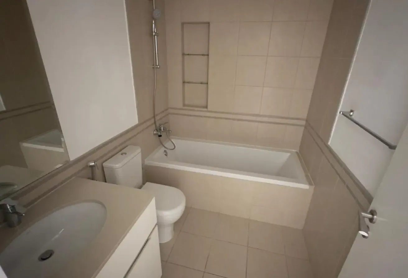 1 Bedroom | Pool View | Bright & Spacious | Ready