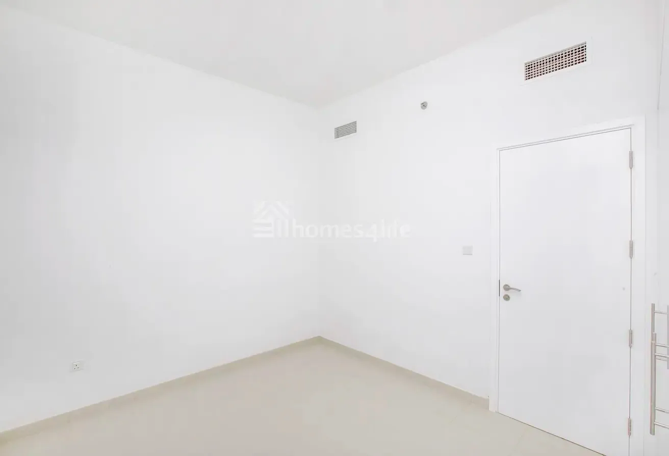 VACANT SOON | BOULEVARD VIEW | UPGRADED UNIT