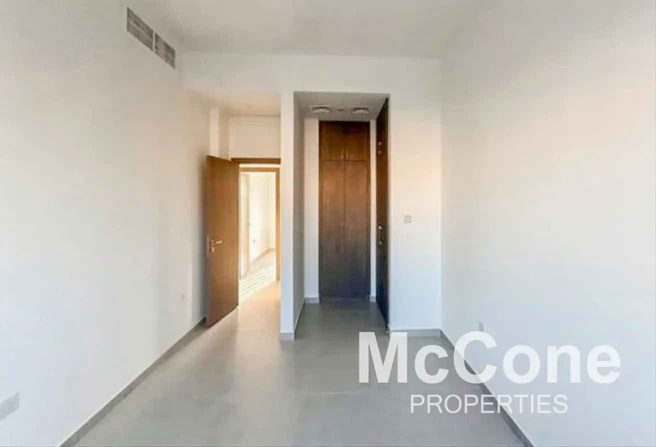 Maintained | Spacious | Near Park
