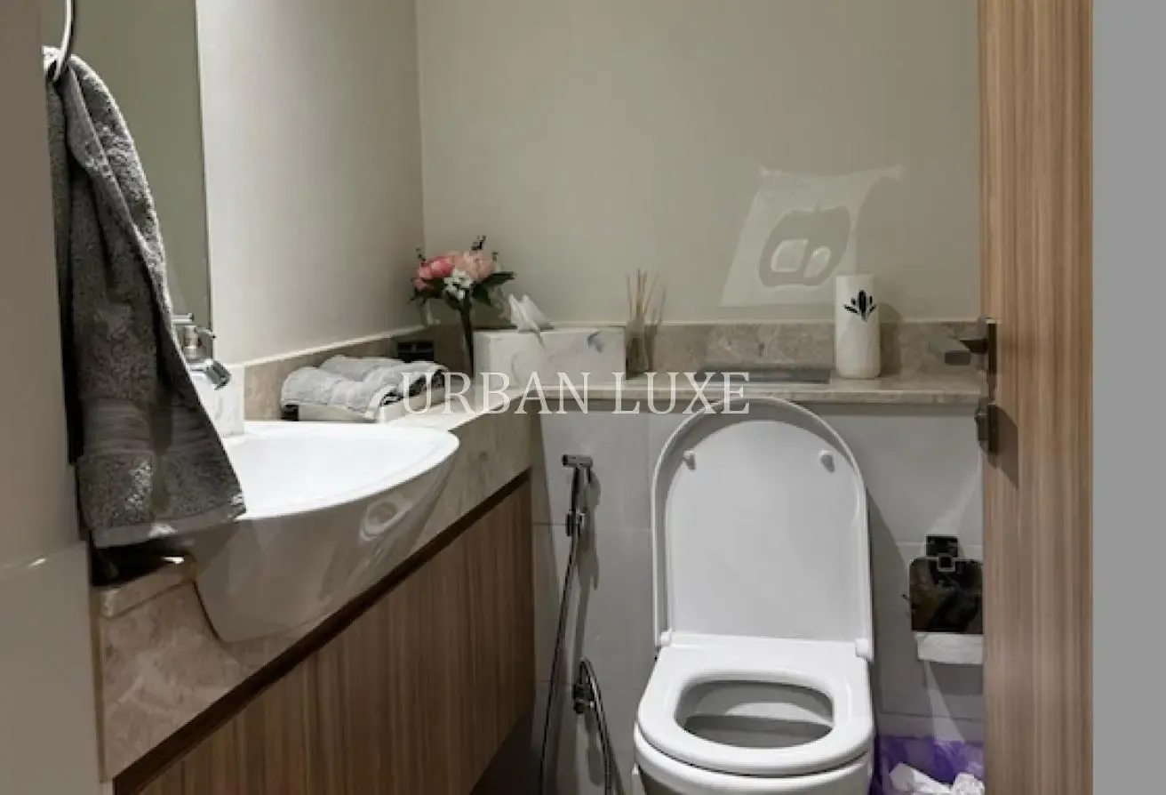 Ready-to-Move | 3BR + Maid's | Amaranta 2
