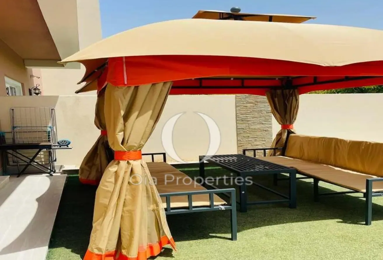 Modern 3bed Villa | direct on amenities| furnished