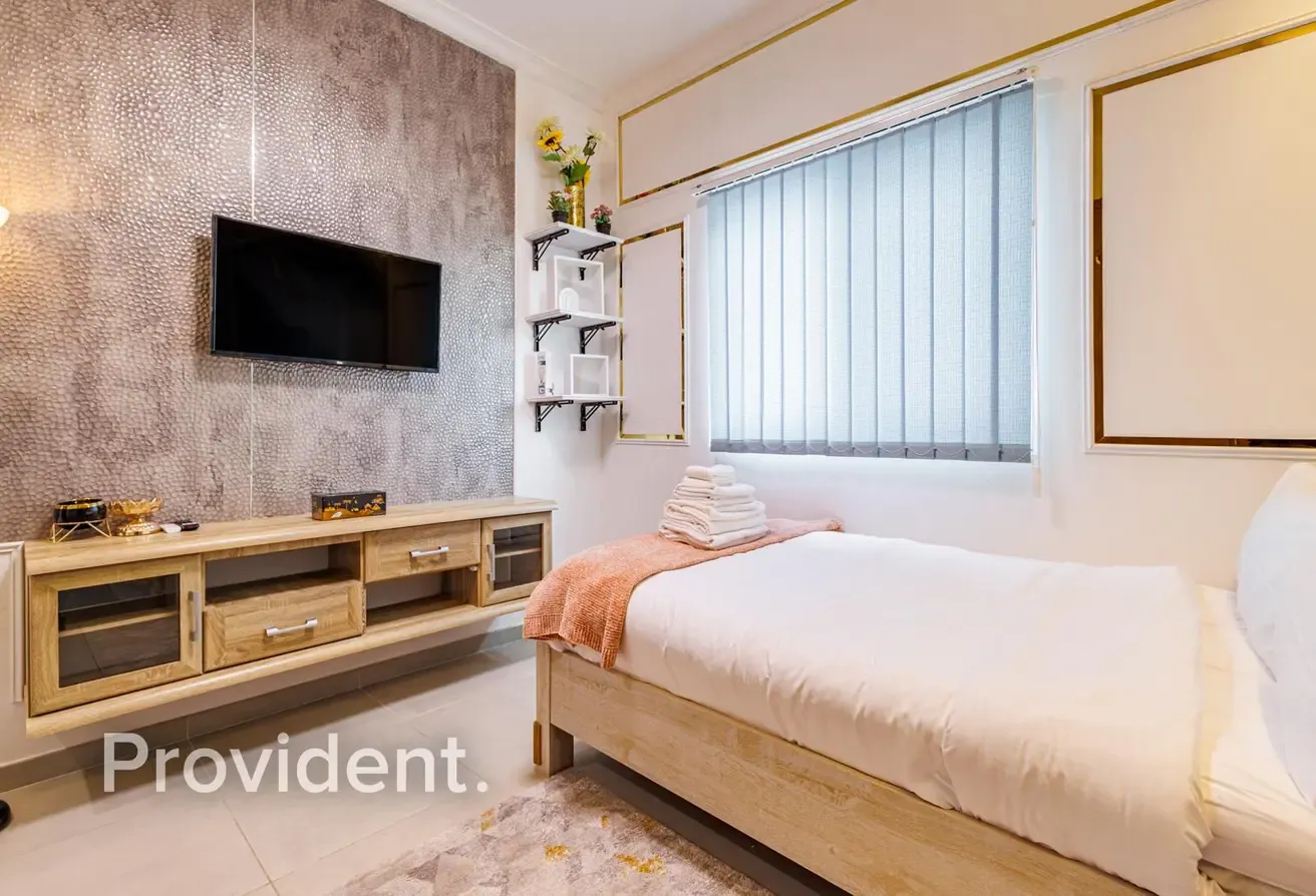 Modern Villa | Near to Amenities | Fully Furnished
